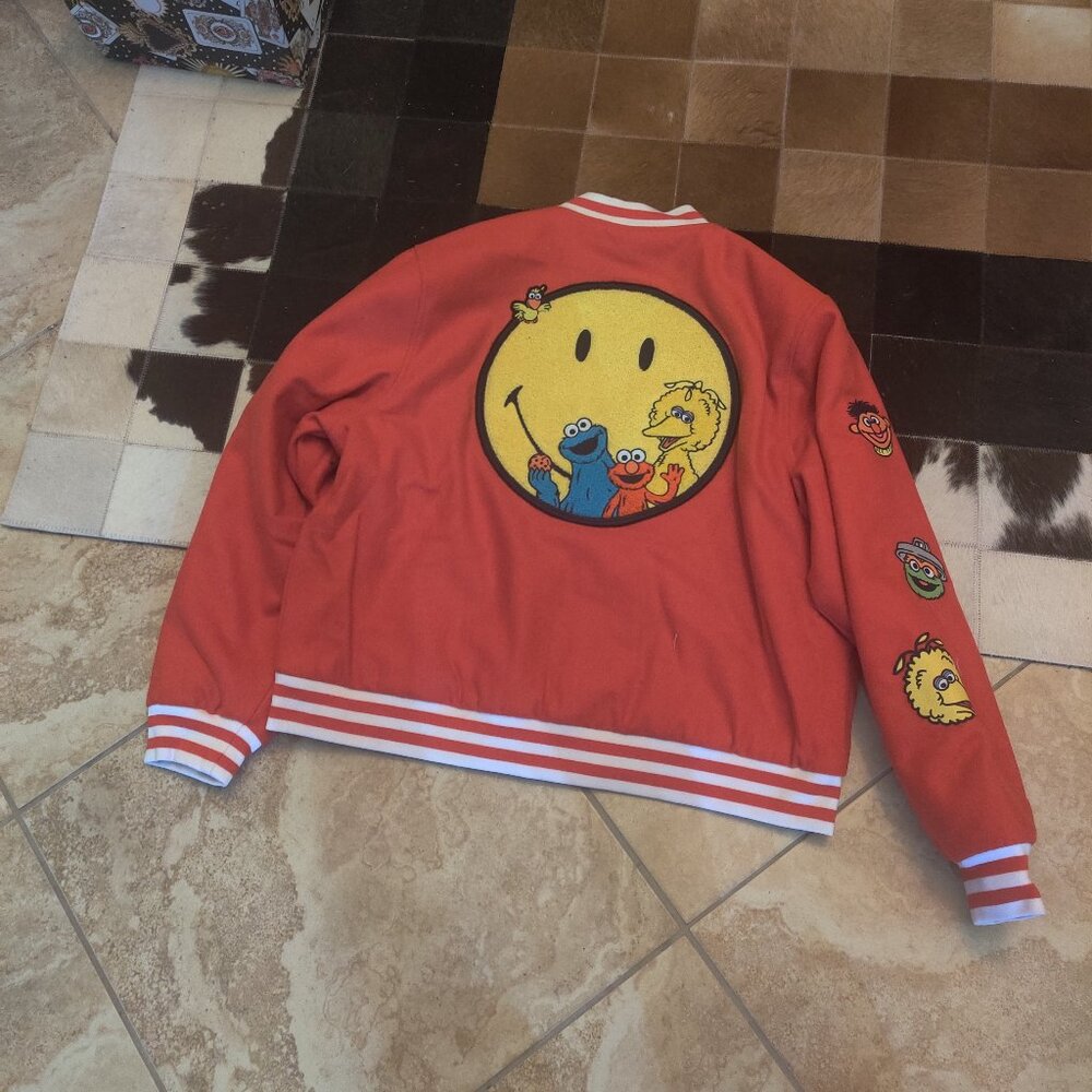 Samii Ryan Sesame Street jacket size 2xl New